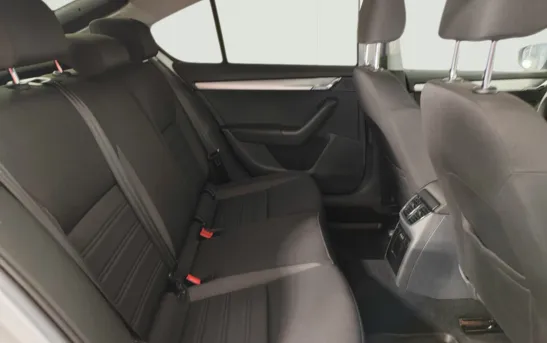 Skoda Octavia 1.60 автоматическая, фото №1