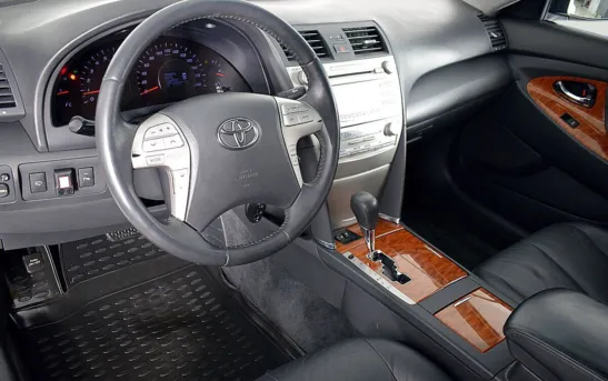 Toyota Camry 2.40 автоматическая, фото №1