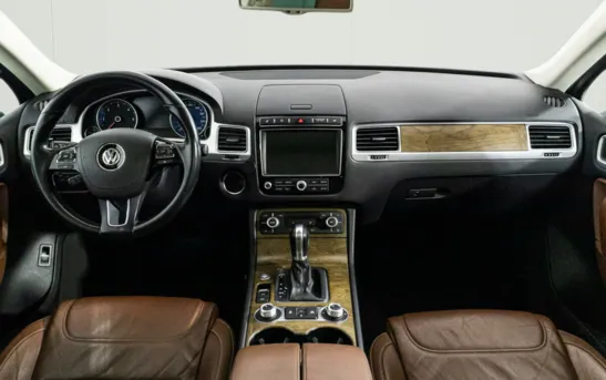 Volkswagen Touareg 3.00 автоматическая, фото №1