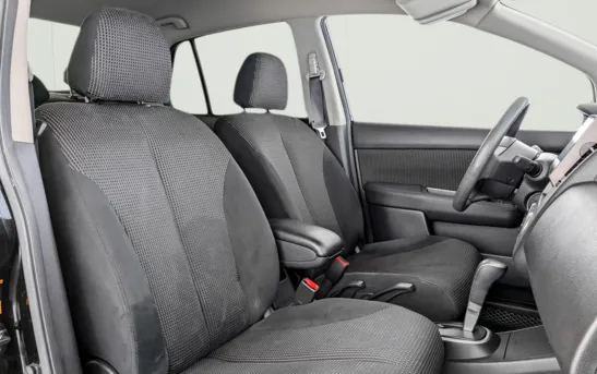 Nissan Tiida 1.60 автоматическая, фото №1