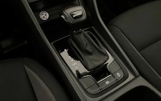 Skoda Karoq 1.40 автоматическая, фото №1