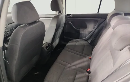 Volkswagen Golf 1.60 автоматическая, фото №1