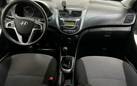 Hyundai Solaris 1.60 механика, фото №1