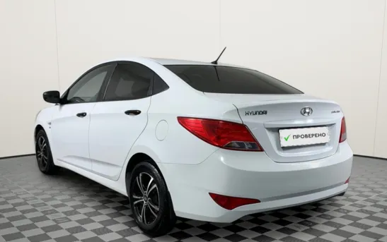 Hyundai Solaris 1.60 механика, фото №1