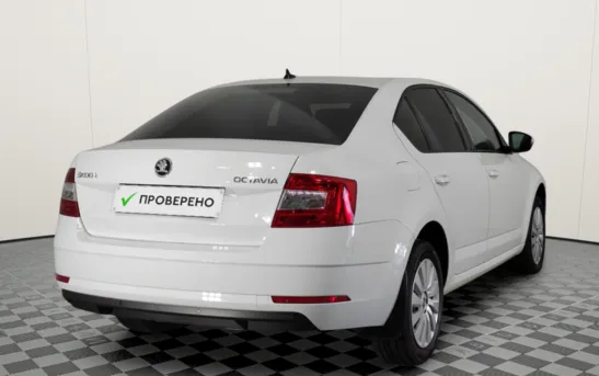 Skoda Octavia 1.60 автоматическая, фото №1