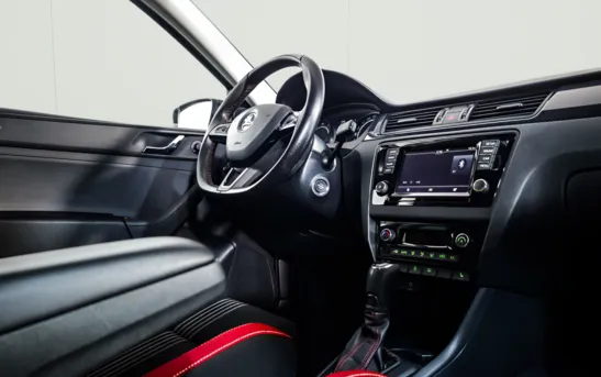 Skoda Rapid 1.40 робот, фото №1