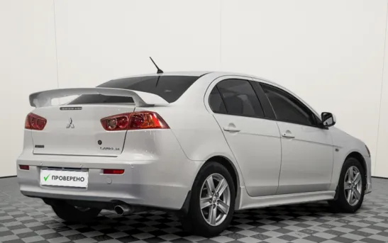 Mitsubishi Lancer 2.00 механика, фото №1