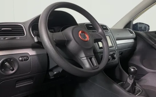 Volkswagen Golf 1.40 механика, фото №1