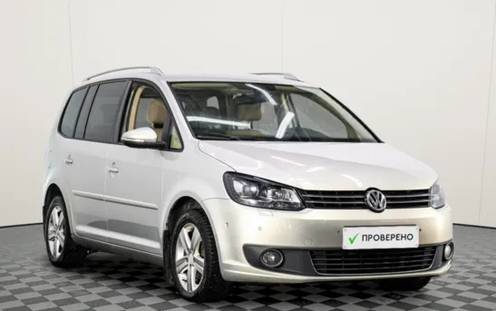 Volkswagen Touran 1.40 робот, фото №1