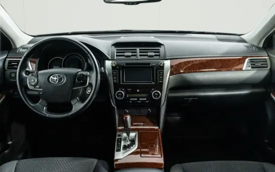 Toyota Camry 2.50 автоматическая, фото №1