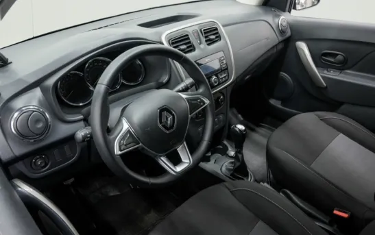 Renault Sandero 1.60 автоматическая, фото №1