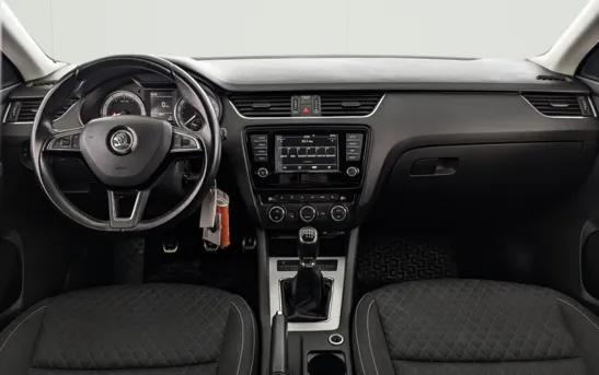 Skoda Octavia 1.80 механика, фото №1