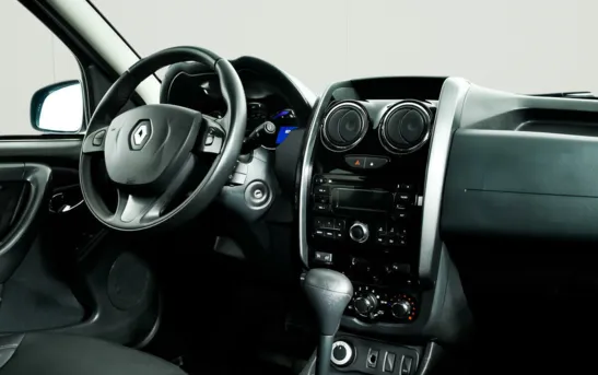 Renault Duster 2.00 автоматическая, фото №1