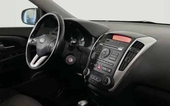 Kia Ceed 1.60 автоматическая, фото №1