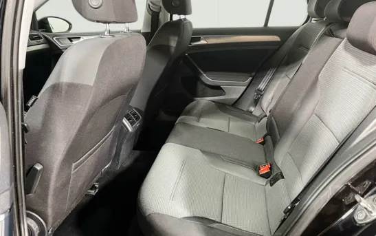 Volkswagen Golf 1.40 робот, фото №1