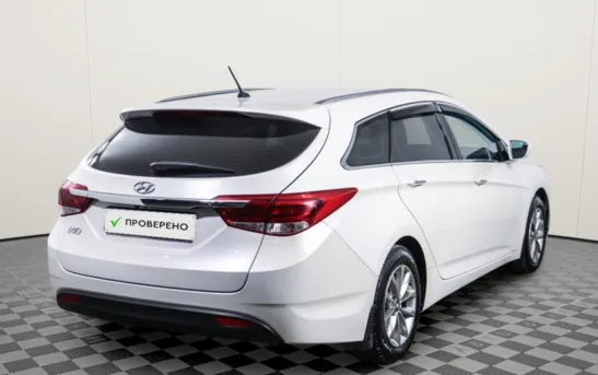 Hyundai i40 2.00 автоматическая, фото №1