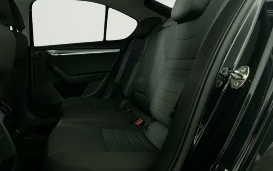 Skoda Octavia 1.80 робот, фото №1