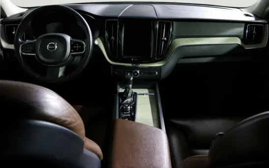 Volvo XC60 2.00 автоматическая, фото №1