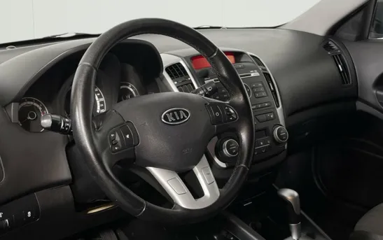 Kia Ceed 1.60 автоматическая, фото №1