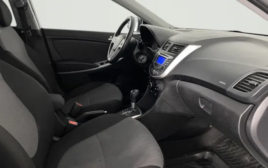 Hyundai Solaris 1.60 автоматическая, фото №1