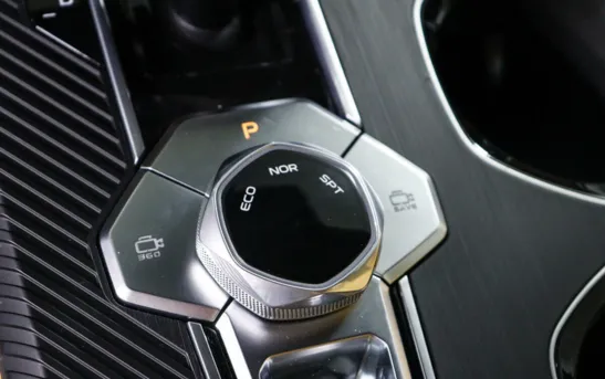 Changan UNI-K 2.00 автоматическая, фото №1