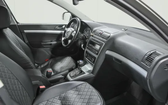 Skoda Octavia 1.60 автоматическая, фото №1