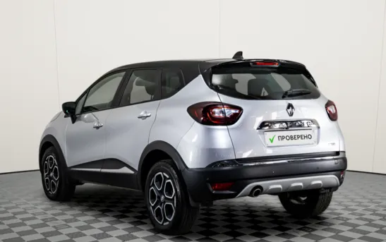 Renault Kaptur 1.30 вариатор, фото №1