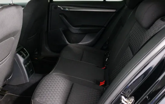 Skoda Octavia 1.80 робот, фото №1