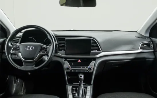 Hyundai Elantra 2.00 автоматическая, фото №1