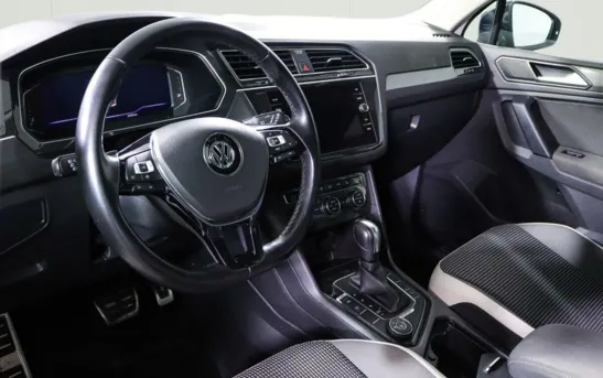 Volkswagen Tiguan 1.40 робот, фото №1