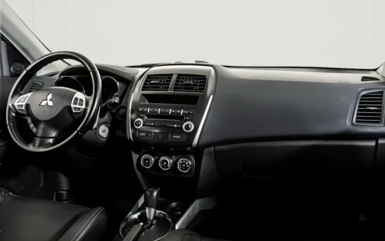 Mitsubishi ASX 1.80 вариатор, фото №1
