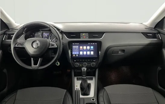 Skoda Octavia 1.80 робот, фото №1