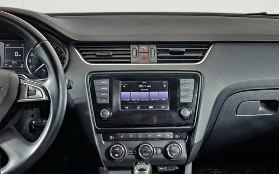 Skoda Octavia 1.40 робот, фото №1