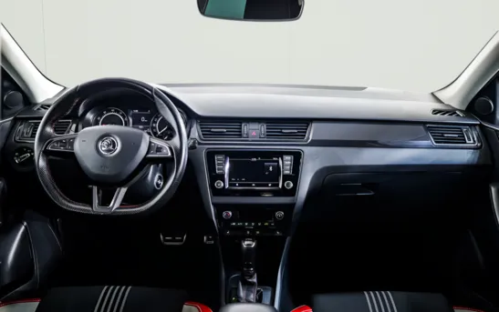 Skoda Rapid 1.40 робот, фото №1