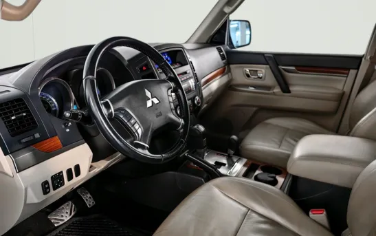 Mitsubishi Pajero 3.80 автоматическая, фото №1