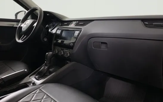 Skoda Octavia 1.60 автоматическая, фото №1