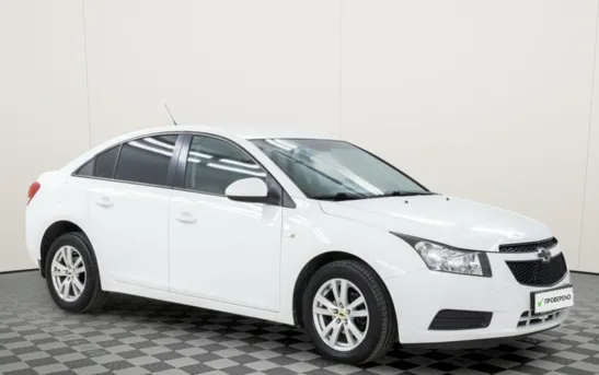 Chevrolet Cruze 1.60 механика, фото №1