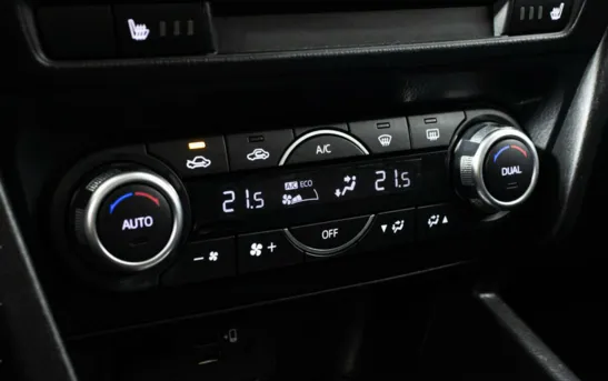 Mazda 3 1.50 автоматическая, фото №1