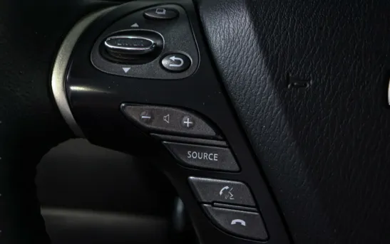 Nissan Pathfinder 3.50 вариатор, фото №1