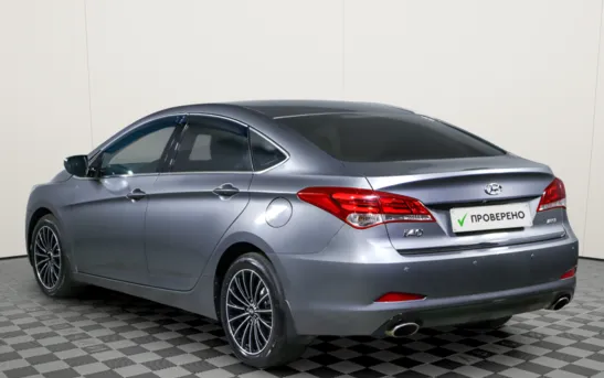 Hyundai i40 2.00 автоматическая, фото №1