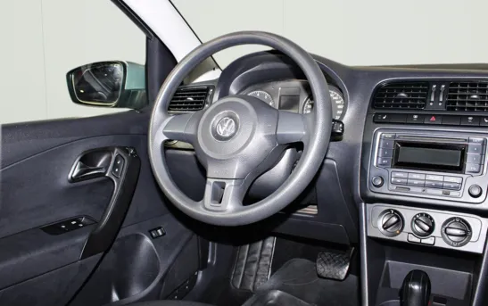 Volkswagen Polo 1.60 автоматическая, фото №1
