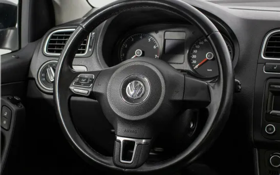 Volkswagen Polo 1.60 автоматическая, фото №1