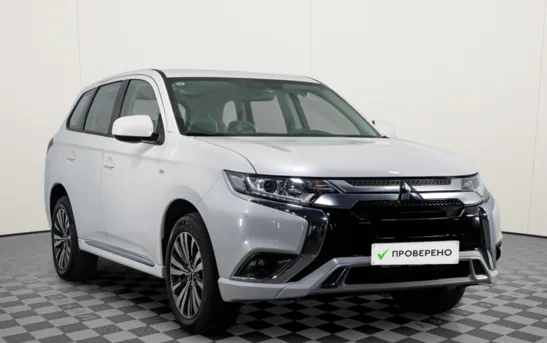 Mitsubishi Outlander 2.00 вариатор, фото №1