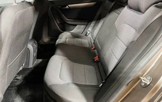 Volkswagen Passat 1.80 робот, фото №1