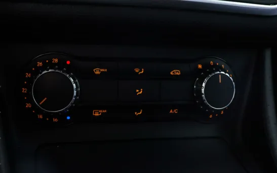 Mercedes-Benz CLA 1.60 робот, фото №1