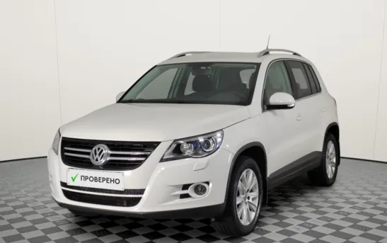 Volkswagen Tiguan 2.00 автоматическая, фото №1