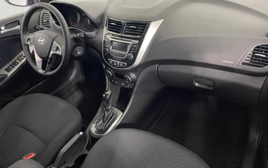 Hyundai Solaris 1.60 автоматическая, фото №1