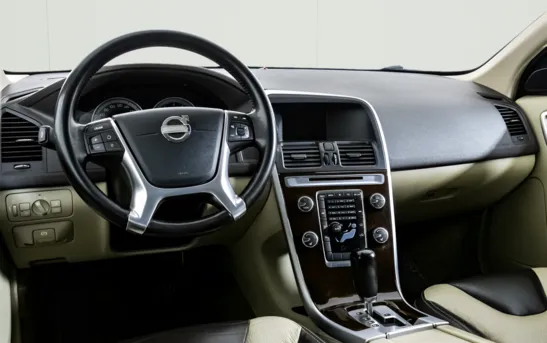 Volvo XC60 2.00 робот, фото №1