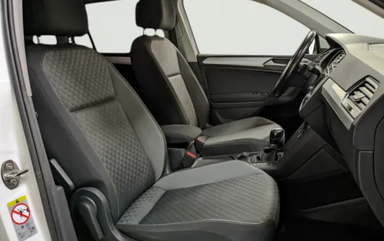 Volkswagen Tiguan 1.40 робот, фото №1