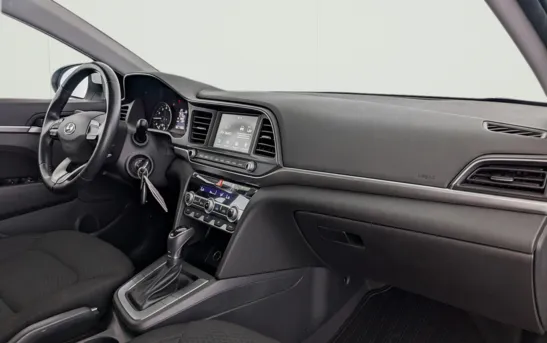 Hyundai Elantra 1.60 автоматическая, фото №1